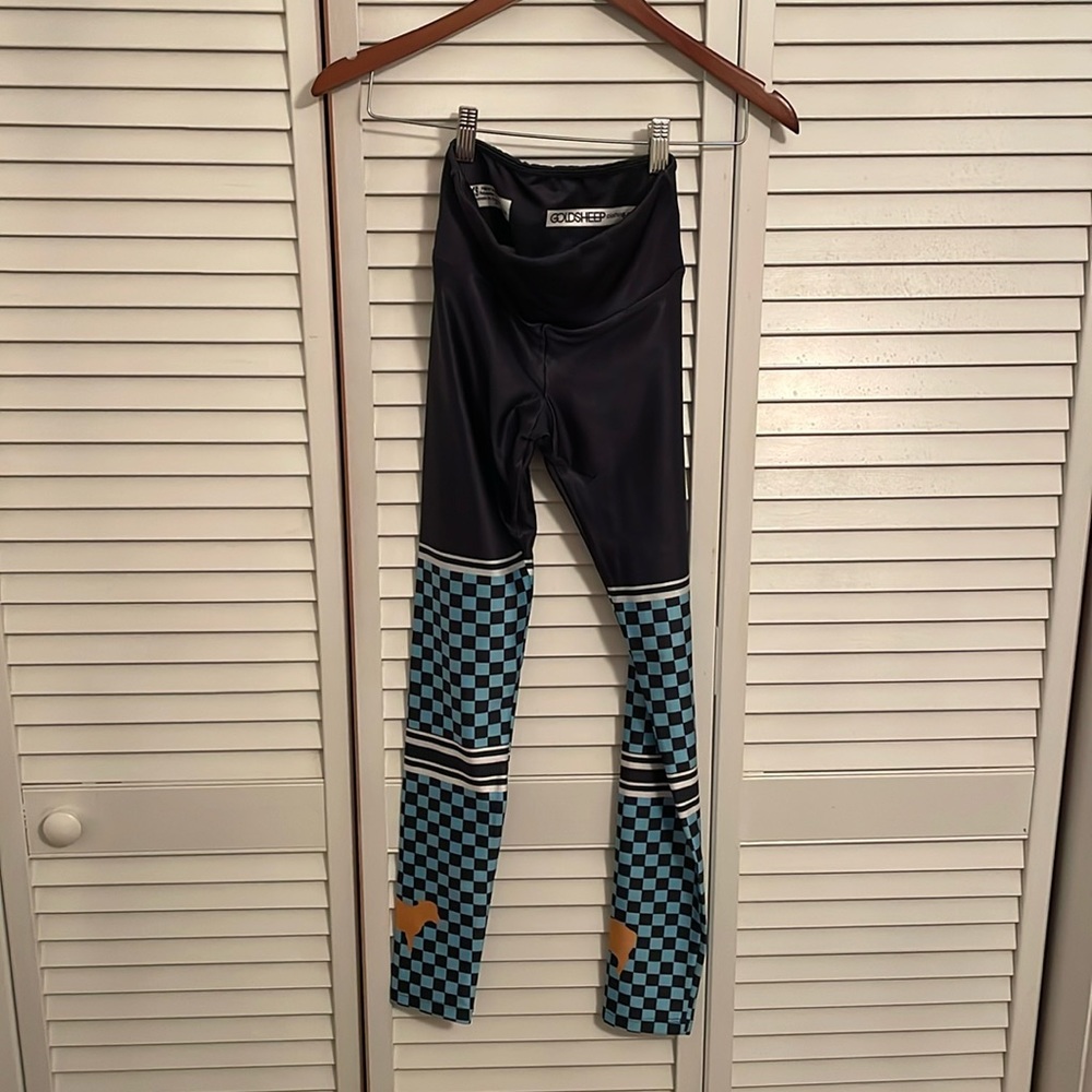 Gold sheep yoga tights